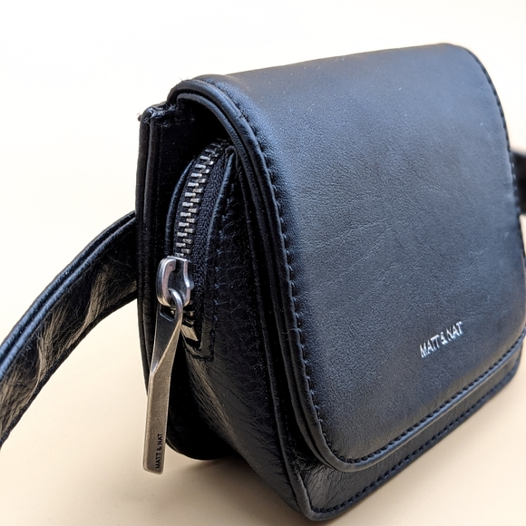Matt & Nat | Dwell belt bag ⚡ vegan leather - Picture 4 of 7